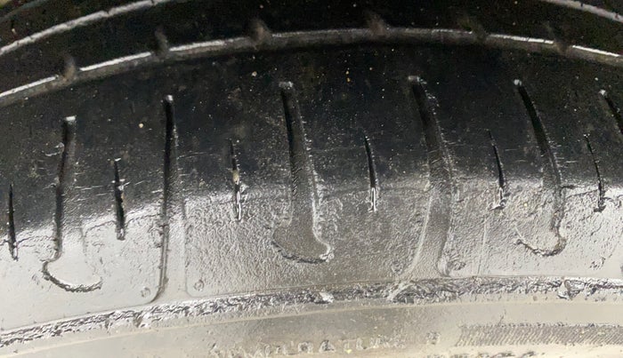 2016 Hyundai Grand i10 ASTA 1.2 KAPPA VTVT, Petrol, Manual, 35,166 km, Right Rear Tyre Tread