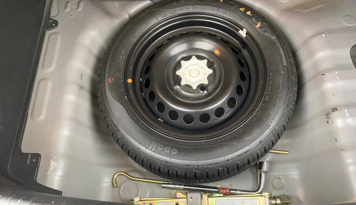 2016 Hyundai Grand i10 ASTA 1.2 KAPPA VTVT, Petrol, Manual, 35,166 km, Spare Tyre