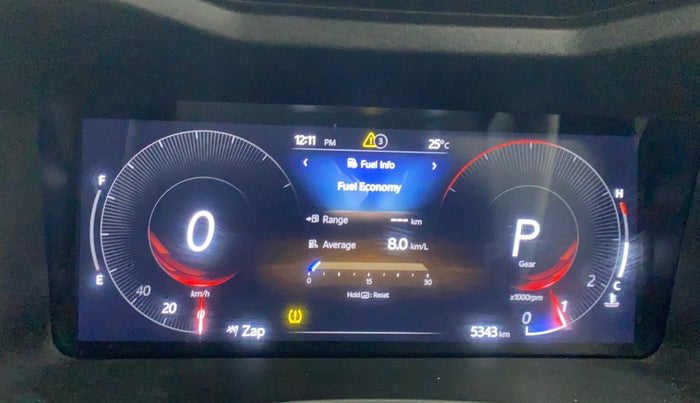 2024 Mahindra XUV 3XO AX5 1.2 L TCMPFI AT, Petrol, Automatic, 5,305 km, Odometer Image