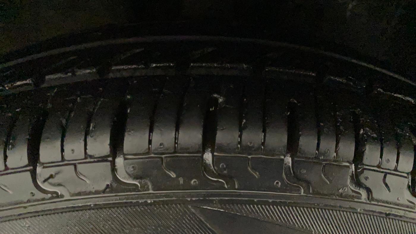 2018 Datsun Redi Go T(O) 1.0 AMT, Petrol, Automatic, 13,022 km, Left Rear Tyre Tread