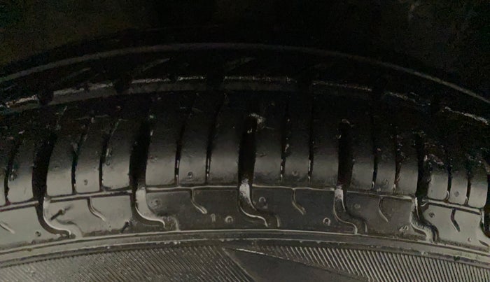 2018 Datsun Redi Go T(O) 1.0 AMT, Petrol, Automatic, 13,022 km, Left Rear Tyre Tread