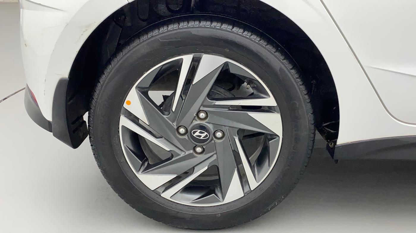 2020 Hyundai NEW I20 ASTA(O) 1.0TURBO DCT DUAL TONE, Petrol, Automatic, 33,748 km, Right Rear Wheel