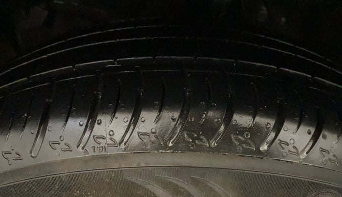 2017 Honda WR-V 1.2L I-VTEC S MT, Petrol, Manual, 55,861 km, Left Front Tyre Tread