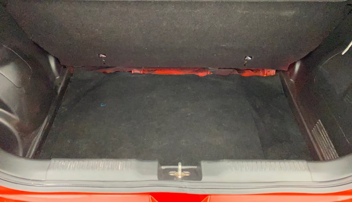 2018 Maruti Swift VXI AMT, Petrol, Automatic, 51,441 km, Boot Inside