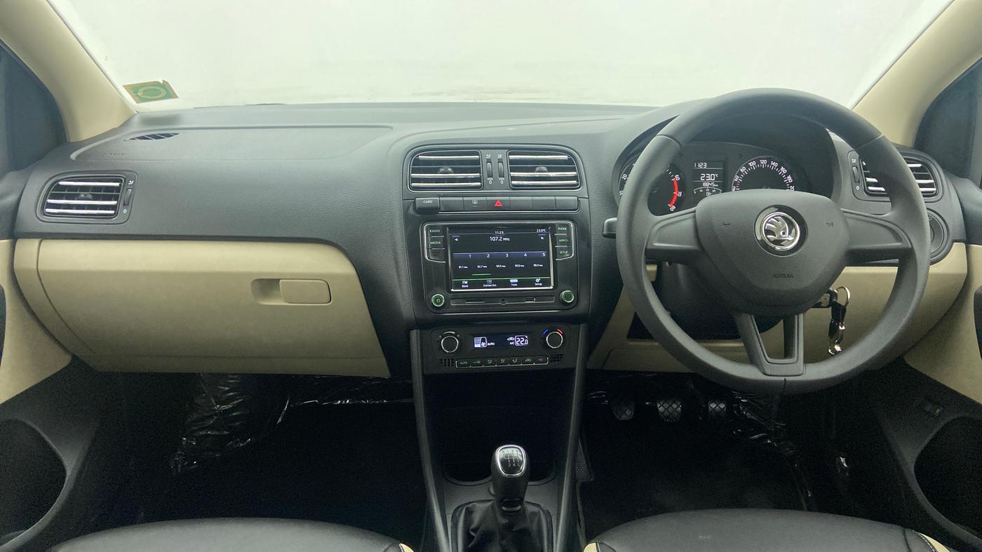 2020 Skoda Rapid ACTIVE 1.0 TSI, Petrol, Manual, 18,953 km, Dashboard