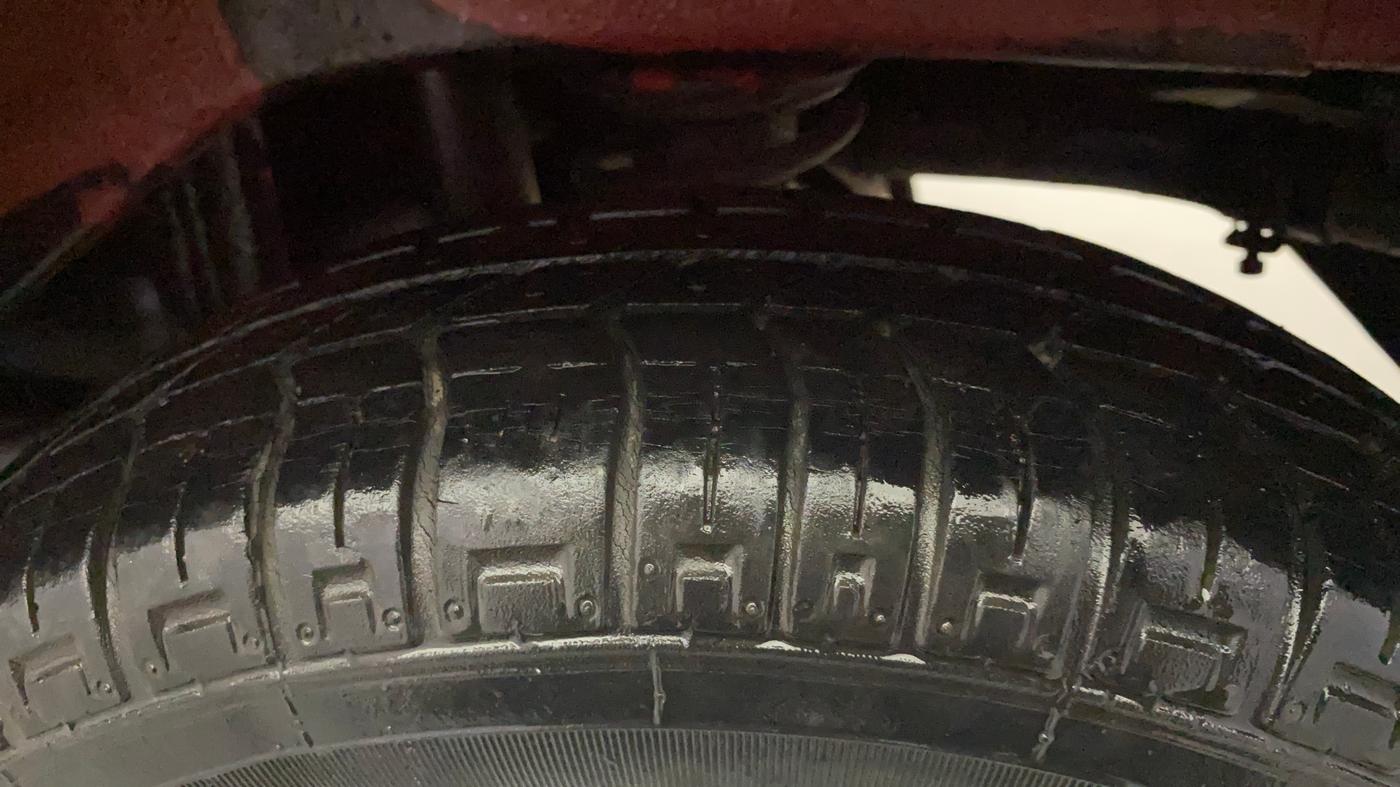 2014 Maruti Alto 800 LXI, Petrol, Manual, 24,148 km, Left Rear Tyre Tread