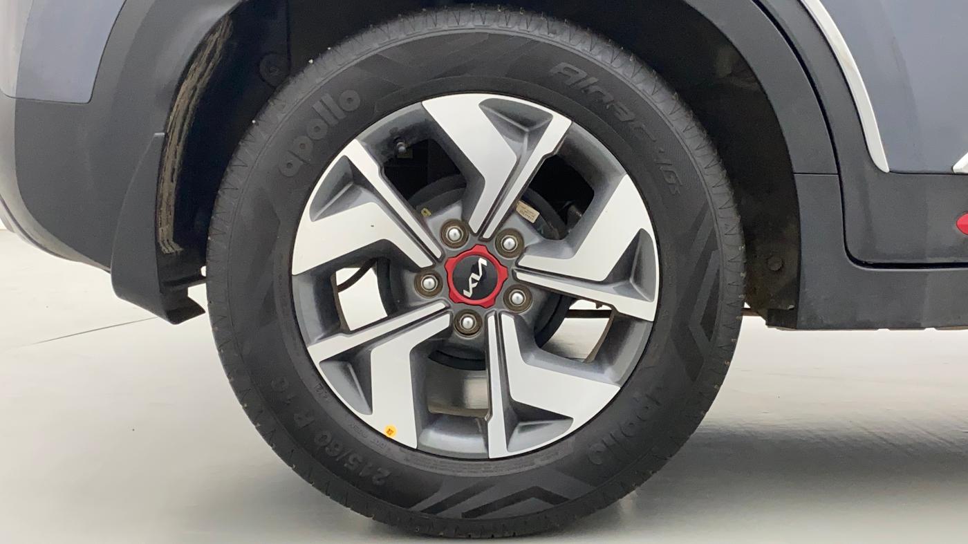 2021 KIA SONET GTX PLUS 1.5, Diesel, Manual, 33,248 km, Right Rear Wheel