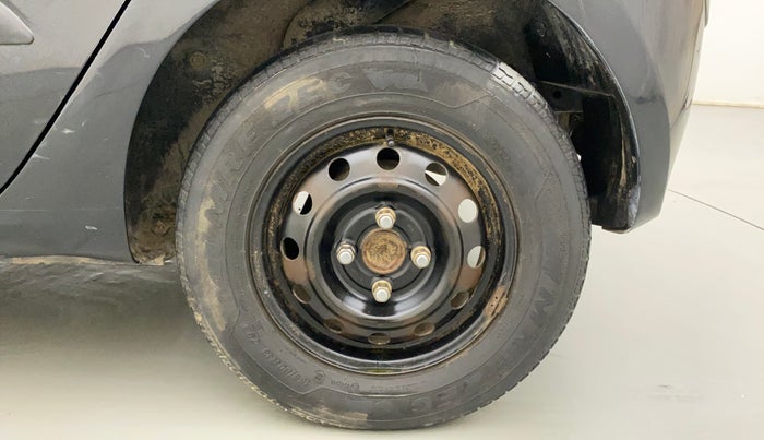 2010 Hyundai i10 SPORTZ 1.2 AT, Petrol, Automatic, 59,794 km, Left Rear Wheel