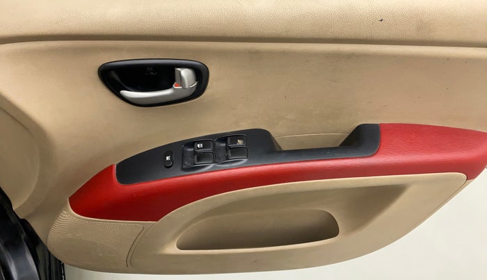 2010 Hyundai i10 SPORTZ 1.2 AT, Petrol, Automatic, 59,794 km, Driver Side Door Panels Control