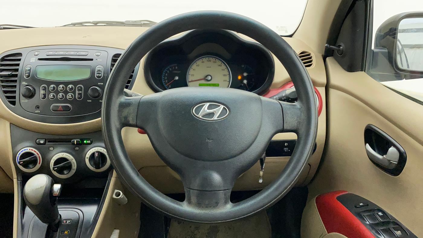 2010 Hyundai i10 SPORTZ 1.2 AT, Petrol, Automatic, 59,794 km, Steering Wheel Close Up