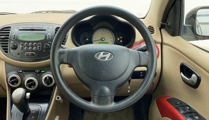 2010 Hyundai i10 SPORTZ 1.2 AT, Petrol, Automatic, 59,794 km, Steering Wheel Close Up