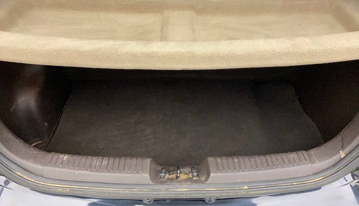 2010 Hyundai i10 SPORTZ 1.2 AT, Petrol, Automatic, 59,794 km, Boot Inside