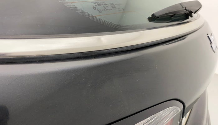 2019 Jeep Compass LONGITUDE (O) 2.0 DIESEL, Diesel, Manual, 26,987 km, Dicky (Boot door) - Slightly dented