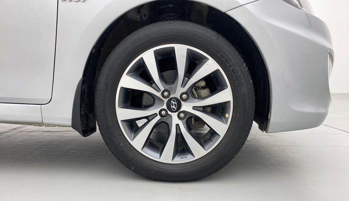 2013 Hyundai Verna FLUIDIC 1.6 SX VTVT OPT, Petrol, Manual, 36,802 km, Right Front Wheel