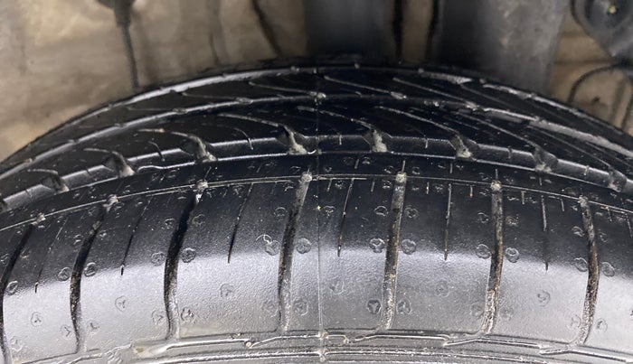 2019 Hyundai Elite i20 SPORTZ PLUS 1.4 CRDI, Diesel, Manual, 39,131 km, Left Rear Tyre Tread