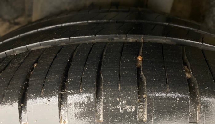 2010 Honda Civic 1.8V MT, Petrol, Manual, 78,533 km, Left Rear Tyre Tread