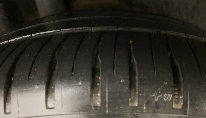 2010 Honda Civic 1.8V MT, Petrol, Manual, 78,533 km, Right Rear Tyre Tread