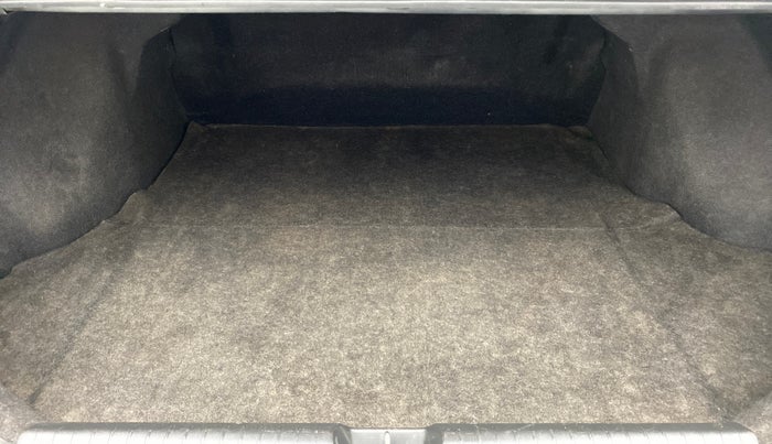 2010 Honda Civic 1.8V MT, Petrol, Manual, 78,533 km, Boot Inside