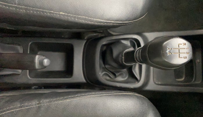 2018 Renault Kwid RXL, Petrol, Manual, 38,719 km, Gear Lever