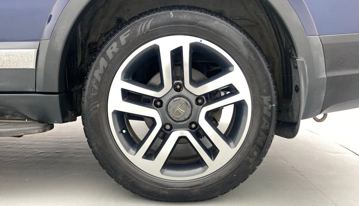 2019 Tata Hexa Varicor 400 XT, Diesel, Manual, 34,766 km, Left Rear Wheel