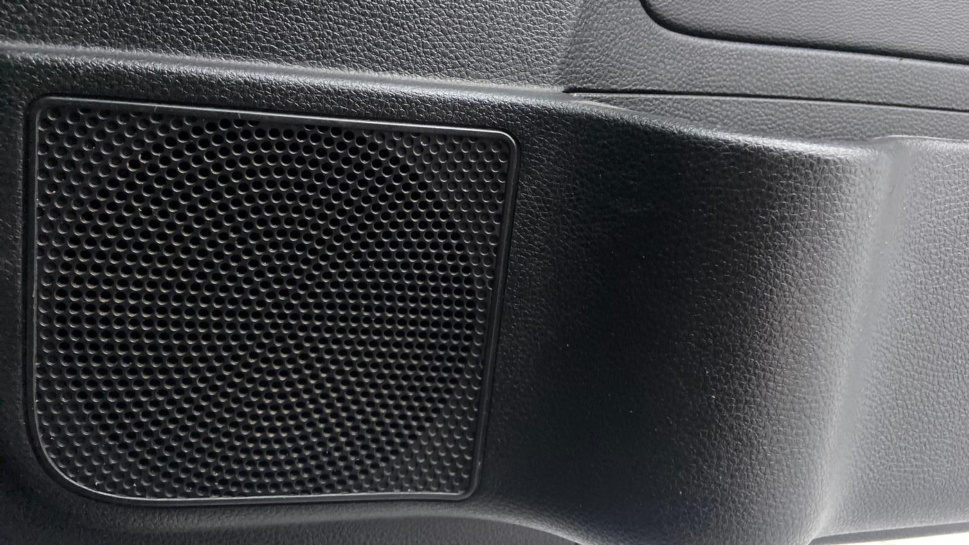 2019 Tata Hexa Varicor 400 XT, Diesel, Manual, 34,766 km, Speaker