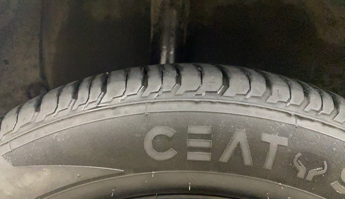 2023 Hyundai NEW I20 Sportz 1.2 IVT, Petrol, Automatic, 32,945 km, Right Rear Tyre Tread