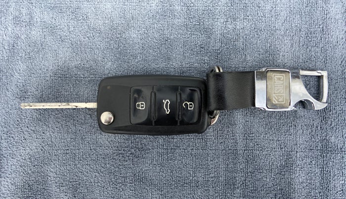 2016 Volkswagen Polo COMFORTLINE 1.2L PETROL, Petrol, Manual, 59,754 km, Key Close Up