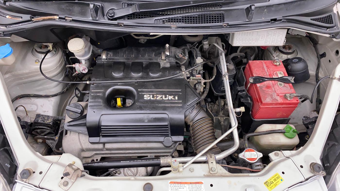2012 Maruti Zen Estilo VXI, Petrol, Manual, 10,481 km, Engine Bonet View