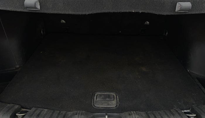 2020 Jeep Compass LIMITED PLUS DIESEL, Diesel, Manual, 91,400 km, Boot Inside