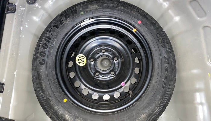 2024 KIA SONET HTK (O) 1.2 Petrol MT, Petrol, Manual, 19,416 km, Spare Tyre