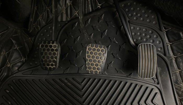 2022 Tata TIGOR XZ PLUS CNG, CNG, Manual, 52,939 km, Pedals