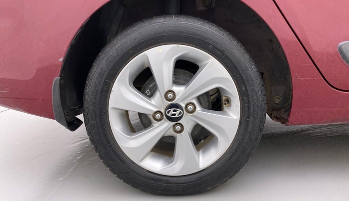 2017 Hyundai Xcent SX 1.2, Petrol, Manual, 32,061 km, Right Rear Wheel