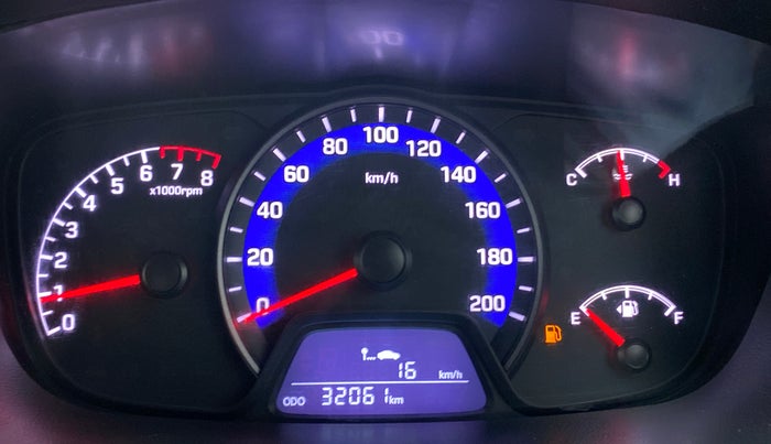 2017 Hyundai Xcent SX 1.2, Petrol, Manual, 32,061 km, Odometer Image