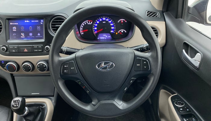 2017 Hyundai Xcent SX 1.2, Petrol, Manual, 32,061 km, Steering Wheel Close Up