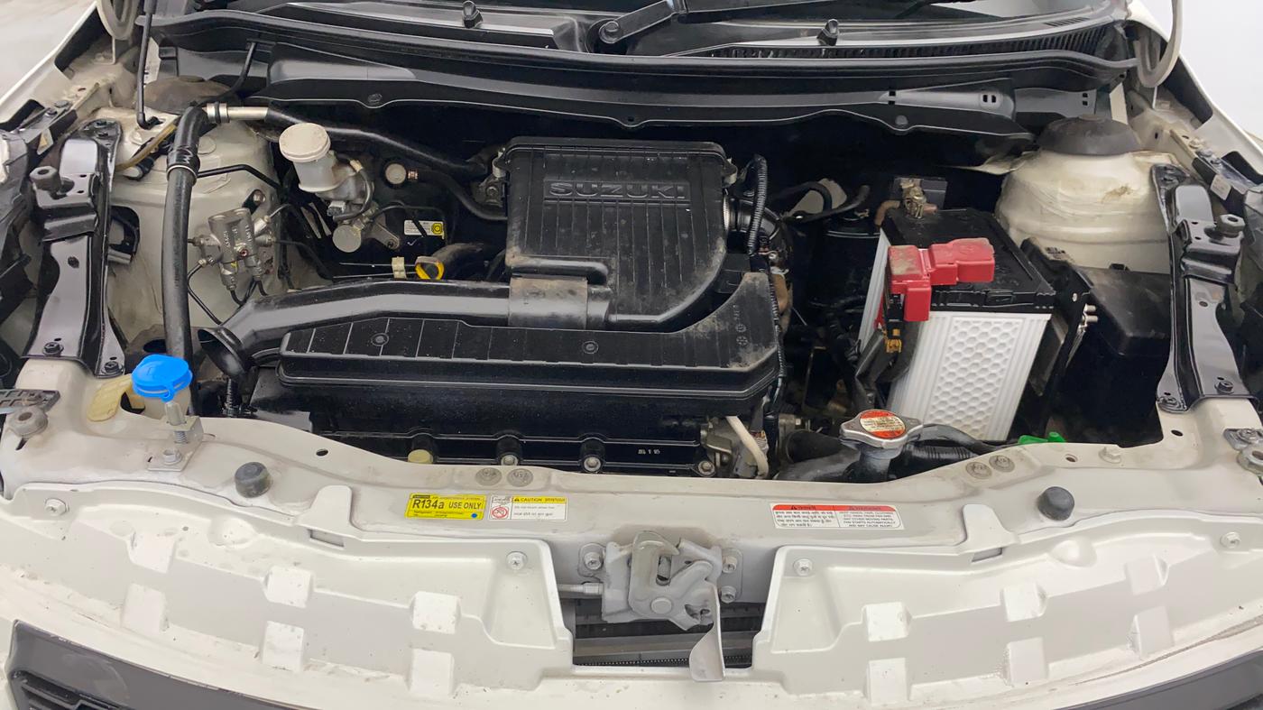 2016 Maruti Swift VXI, Petrol, Manual, 46,012 km, Engine View