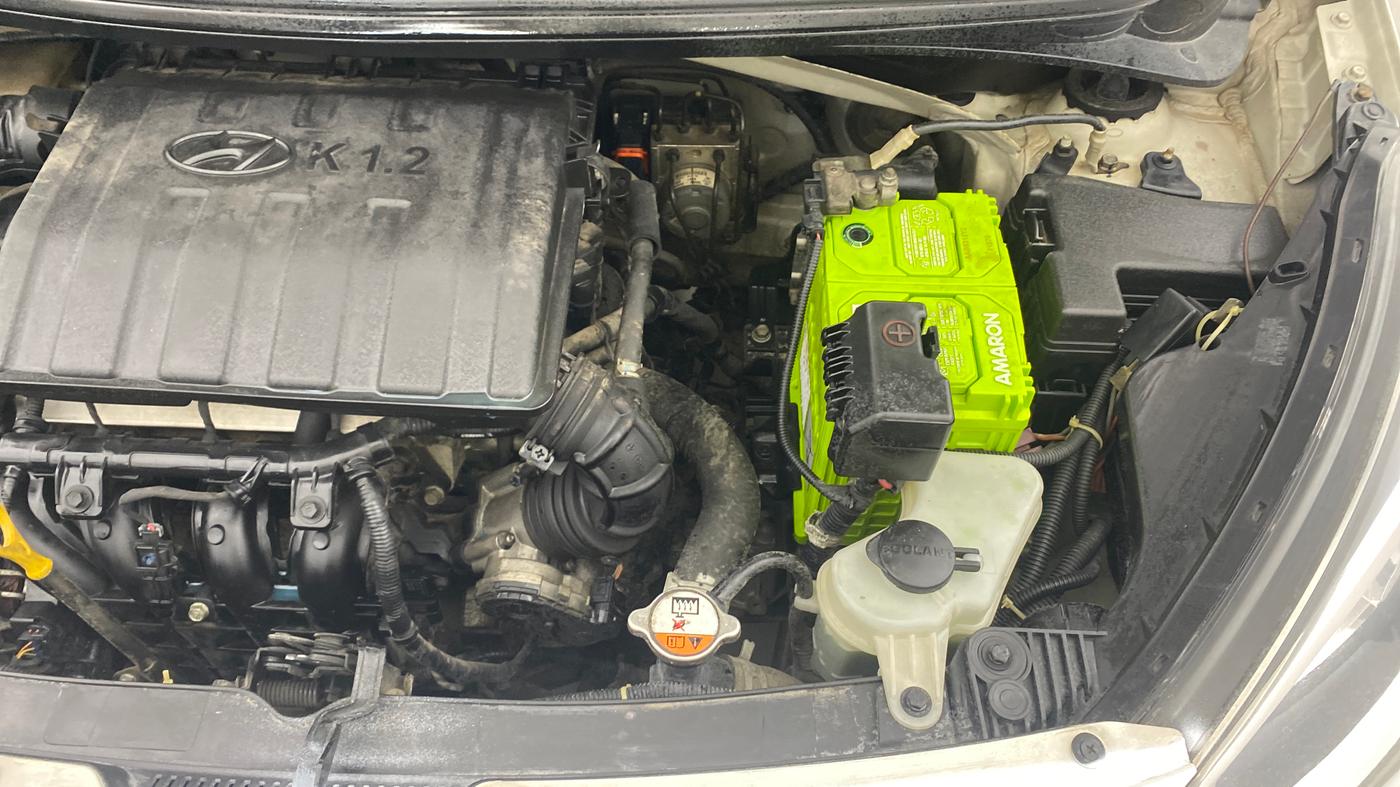 2018 Hyundai Xcent SX 1.2, Petrol, Manual, 72,276 km, Engine View - Left