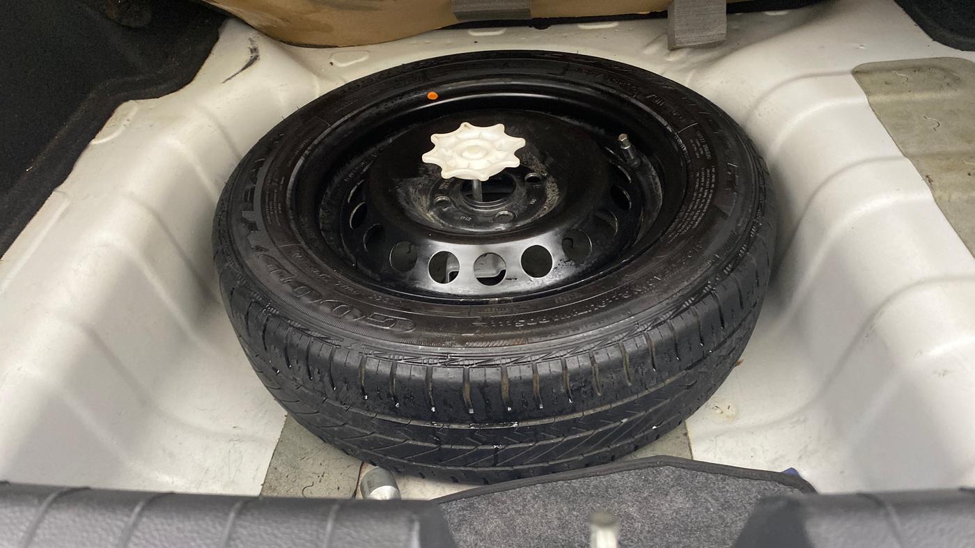 2018 Hyundai Xcent SX 1.2, Petrol, Manual, 72,276 km, Spare Tyre