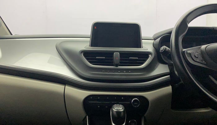 2022 Tata ALTROZ XZA, Petrol, Automatic, 10,001 km, Air Conditioner