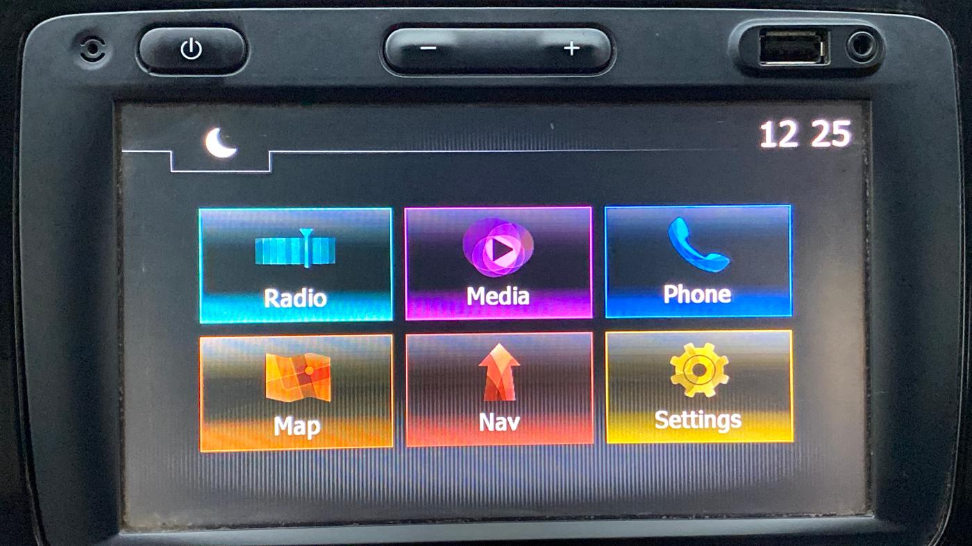 2016 Renault Kwid RXT, Petrol, Manual, 40,346 km, Infotainment System