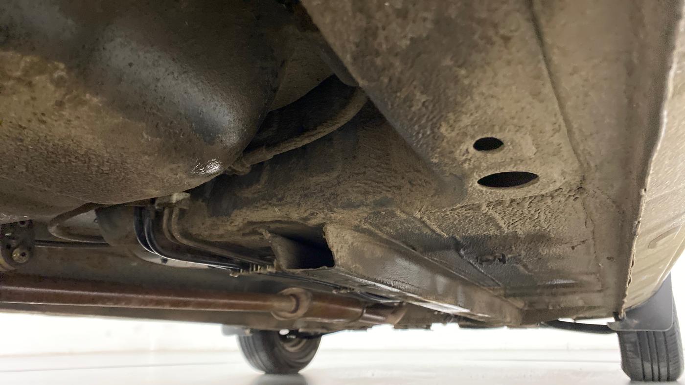 2016 Renault Kwid RXT, Petrol, Manual, 40,346 km, Right Side Underbody