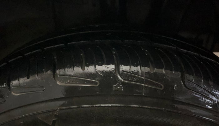 2019 Hyundai Grand i10 MAGNA 1.2 KAPPA VTVT, Petrol, Manual, 66,311 km, Left Rear Tyre Tread