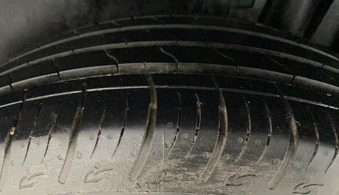 2023 Maruti BREZZA ZXI SMART HYBRID , Petrol, Manual, 12,148 km, Left Rear Tyre Tread