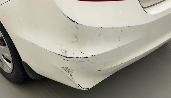 2017 Honda Amaze 1.2L I-VTEC S, Petrol, Manual, 31,433 km, Rear bumper - Minor scratches