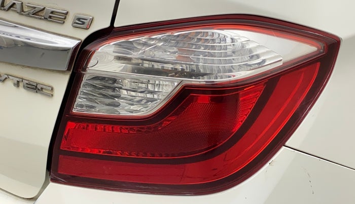 2017 Honda Amaze 1.2L I-VTEC S, Petrol, Manual, 31,433 km, Right tail light - < 2 inches,no. = 2