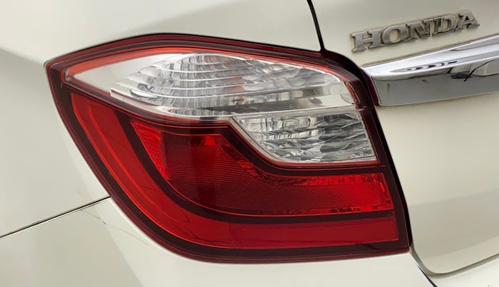 2017 Honda Amaze 1.2L I-VTEC S, Petrol, Manual, 31,433 km, Left tail light - Minor damage