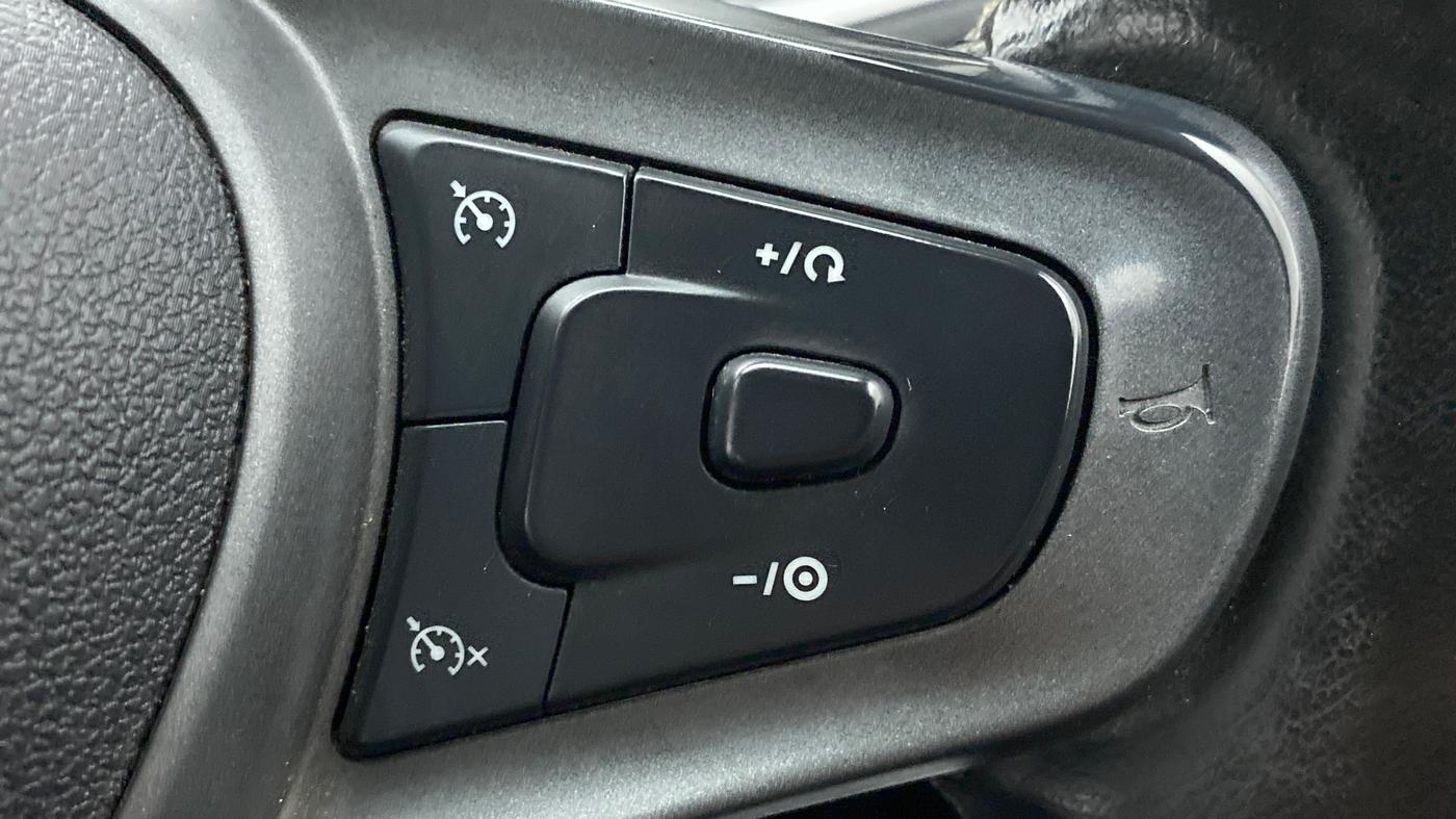 2021 Tata ALTROZ XT PETROL, Petrol, Manual, 10,173 km, Adaptive Cruise Control