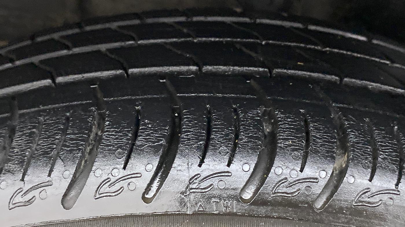 2021 Tata ALTROZ XT PETROL, Petrol, Manual, 10,173 km, Left Rear Tyre Tread
