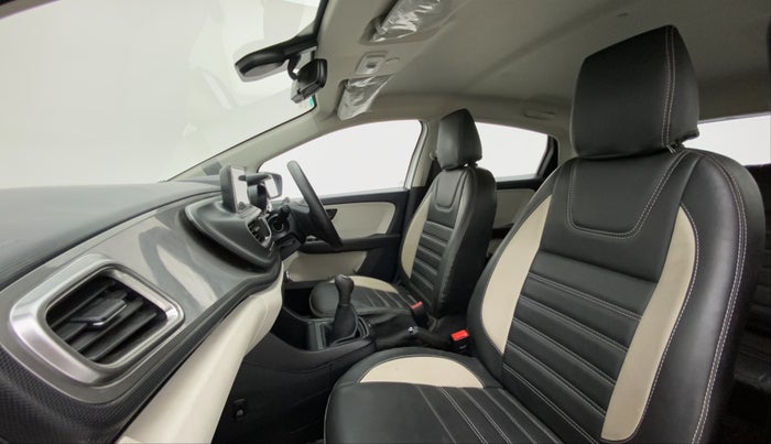 2021 Tata ALTROZ XT PETROL, Petrol, Manual, 10,173 km, Right Side Front Door Cabin