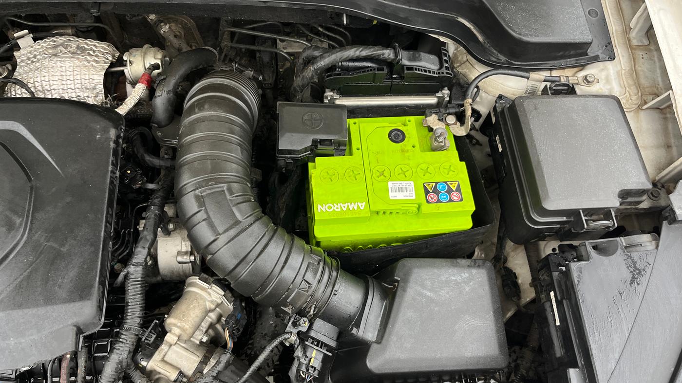 2022 KIA SONET HTX 1.5, Diesel, Manual, 1,45,603 km, Engine View - Left