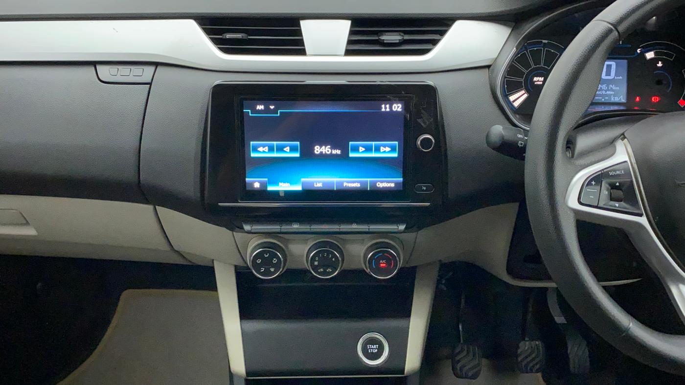 2022 Renault TRIBER RXZ, Petrol, Manual, 34,744 km, Air Conditioner